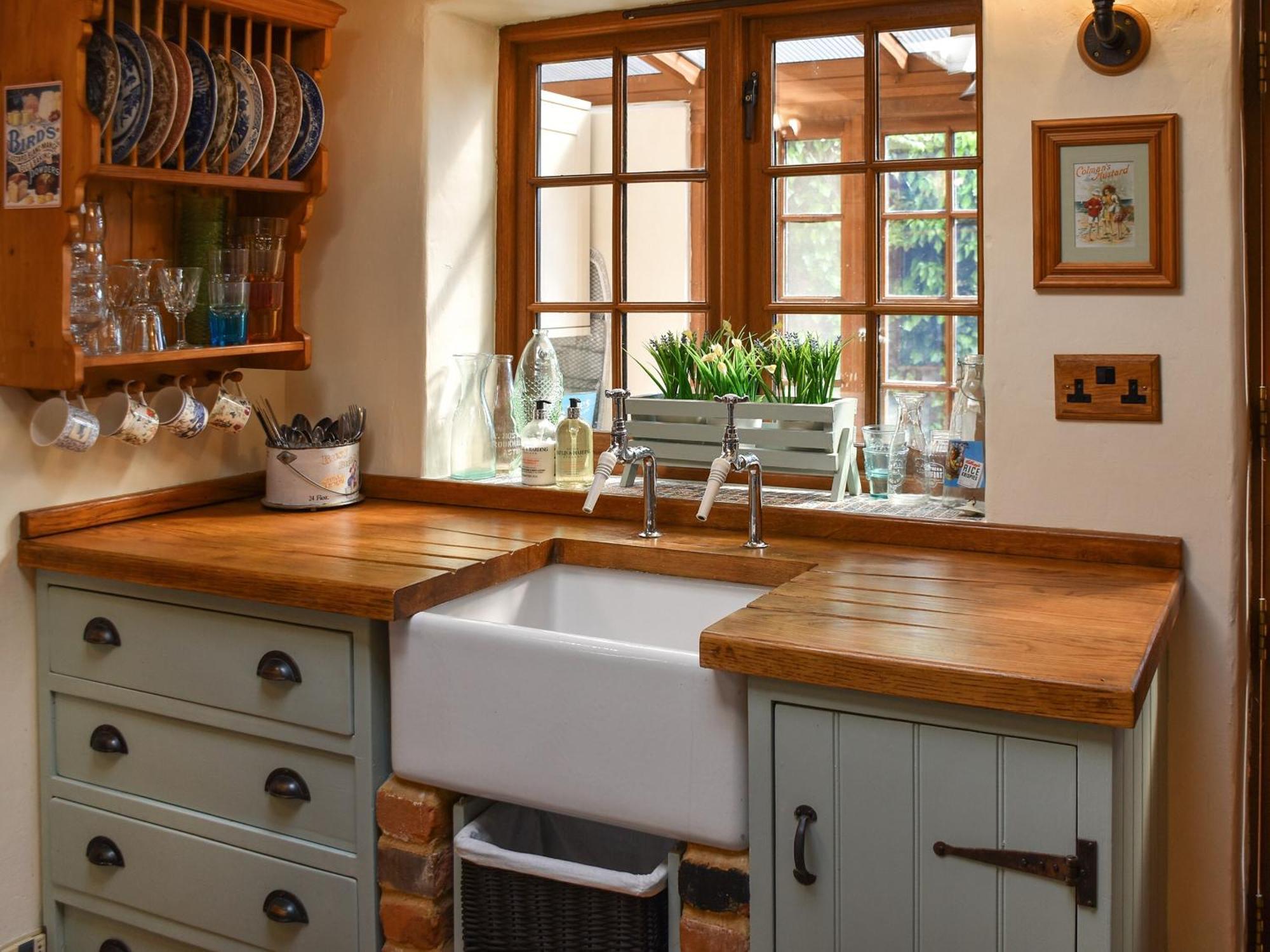 Honeysuckle Cottage เกรทยาร์มัธ ภายนอก รูปภาพ